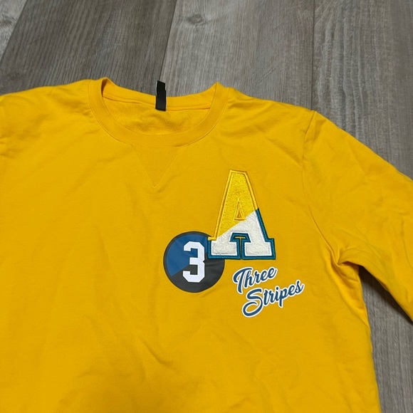 NWOT Adidas Neo Yellow A varsity patch 3 stripe crewneck sweatshirt - Picture 6 of 10